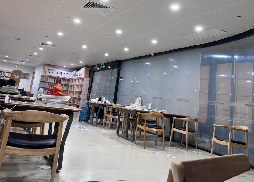 深圳服务又火了！网友点赞：“不愧是深圳！”