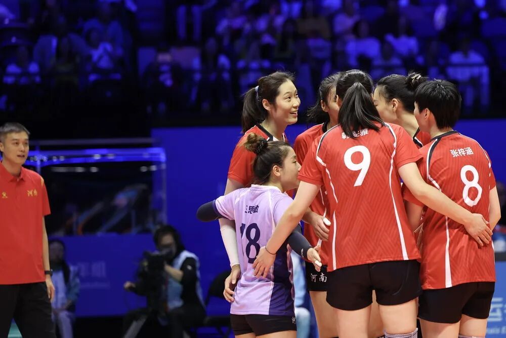 河南姑娘朱婷，又夺冠了！