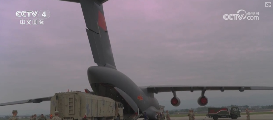 观察·不止于“大” 运-20十三载成长为“战略重器”