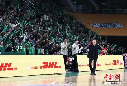 杨鸣回应辞去辽篮主帅职务