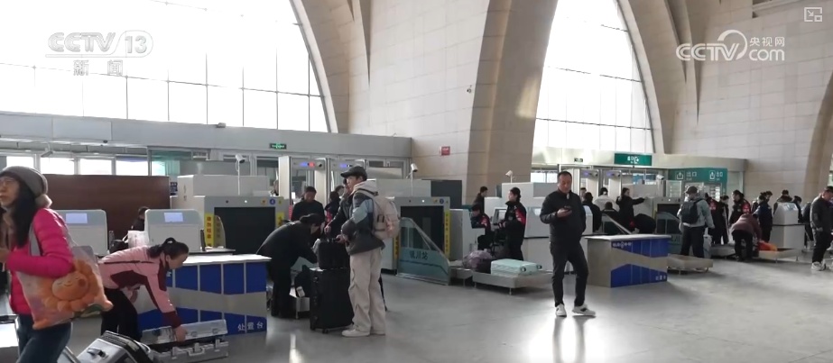 铁路调图提质增能 释放新线能力、优化结构客货运输能力双双提升 铁路调图提质增能 释放新线能力、优化结构客货运输能力双双提升