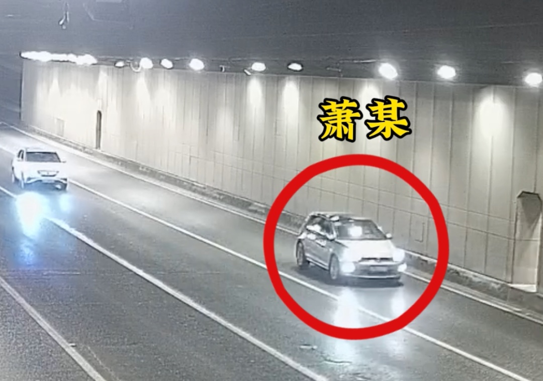 男子醉驾、逆行、不戴头盔......骑“电鸡”被撞身亡，本人全责！广州交警披露详情