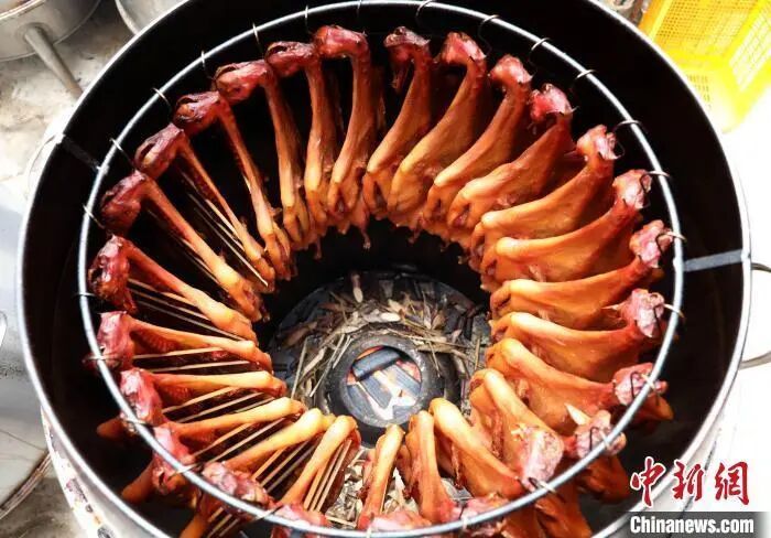 腊八节的“腊”，原来是个多音字