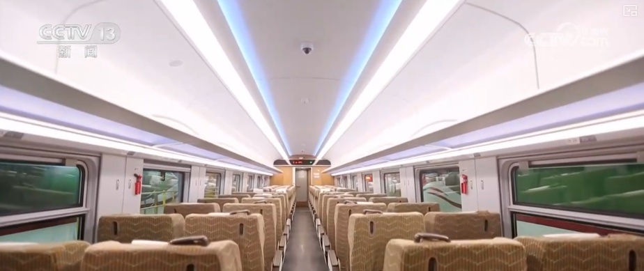 服务升级坐“动集列车”一路赏文化 “夕发朝至”满足百姓多元出行需求