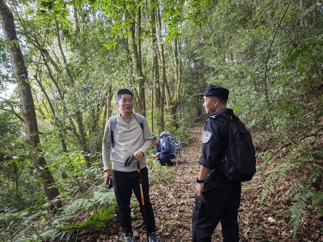 记者亲历：穿越高黎贡