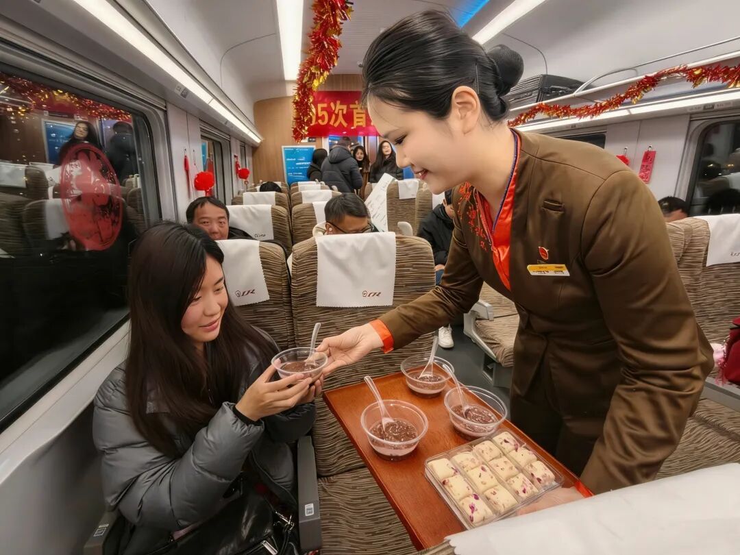 睡一觉就到了，武汉首开至上海“夜间列车”