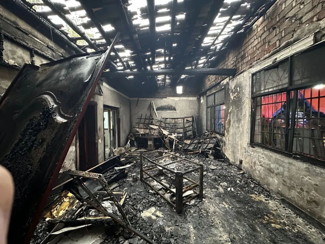 惊心！两盆水就能扑灭的火，竟能夺命！