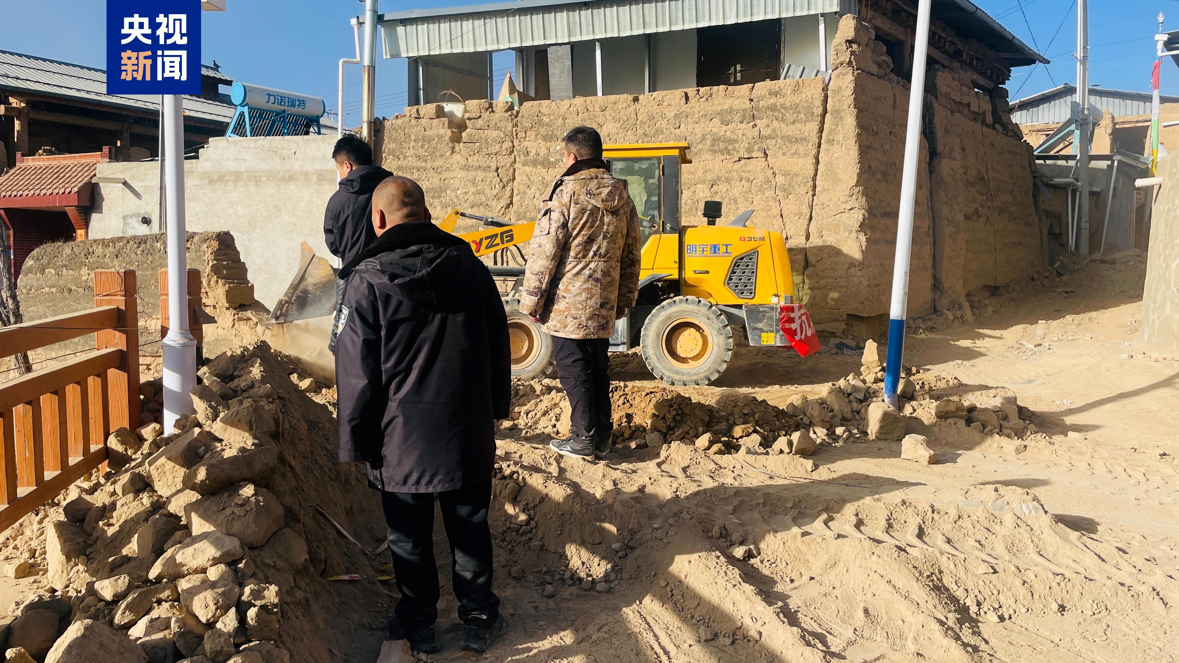 甘肃迭部县5.5级地震受损供暖管网已开始注水 甘肃迭部县5.5级地震受损供暖管网已开始注水