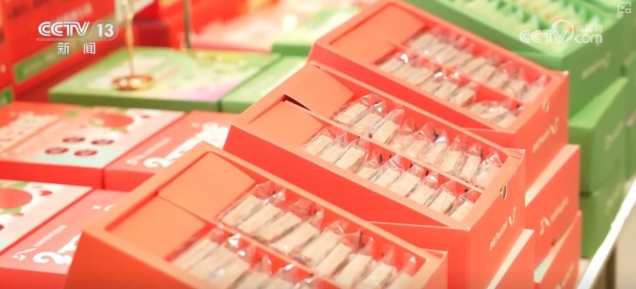 消费市场开启“年味模式” 传统美食改良焕新老味道开辟新商机