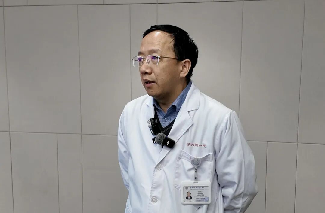 全网寻亲求生的21岁患白血病女大学生周和瑶，已转运至苏州治疗