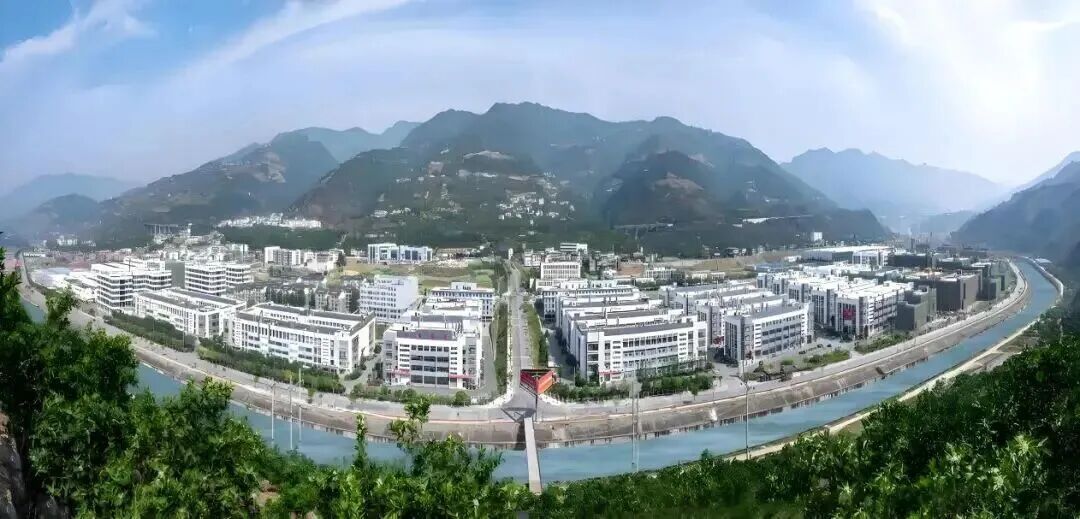 一句“搞么哩”火遍全网！4岁重庆奉节娃，让千万人看见家的幸福模样