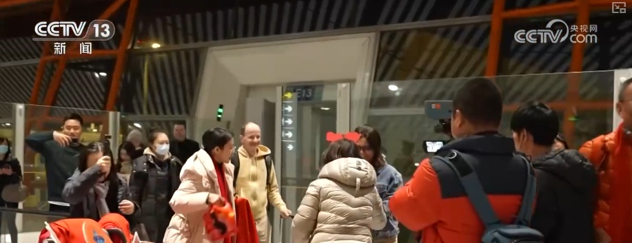 “到中国过春节”成为新风尚圈粉海外游客 拓宽文旅市场发展新空间