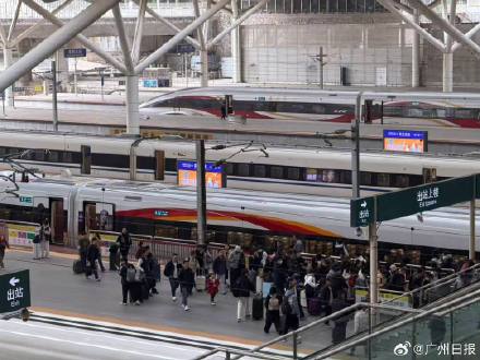 南方小年火车票今日开售部分时段列车车票已售罄