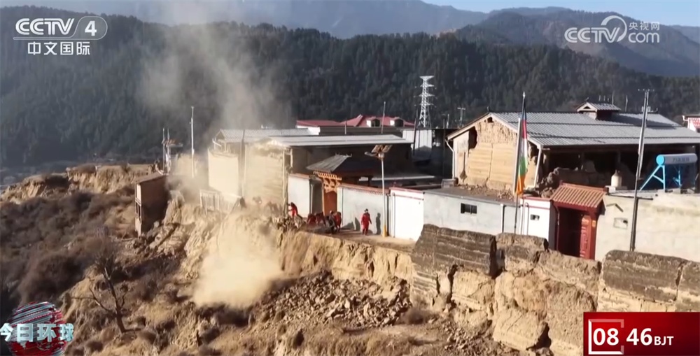 甘肃迭部5.5级地震｜救援力量全力开展倒塌院墙清理工作 危房排查持续进行