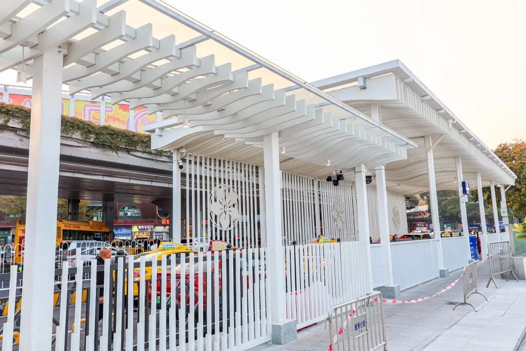 广州火车站有新变化：出租车蓄车量增加75%，广场新增风雨连廊