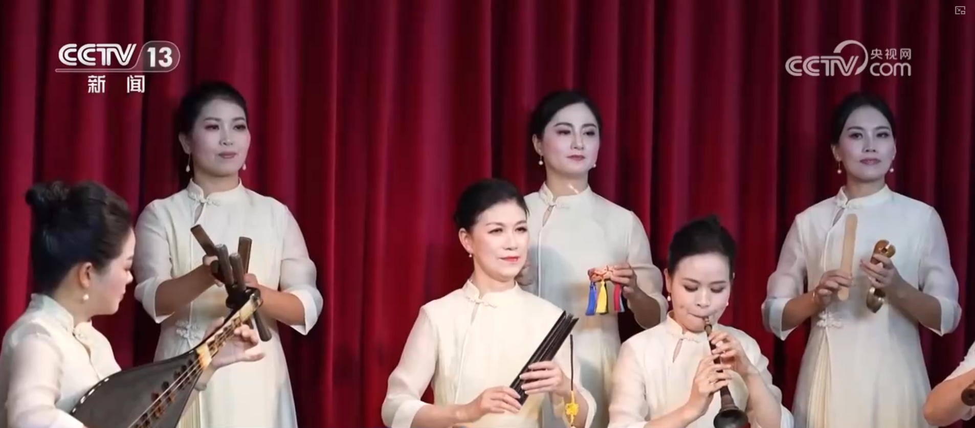 各地非遗民俗“串珠成链”点亮佳节 “到中国过春节”成为新潮流新风尚