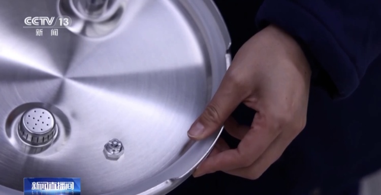 用错容易炸！当心这口家里常用的锅