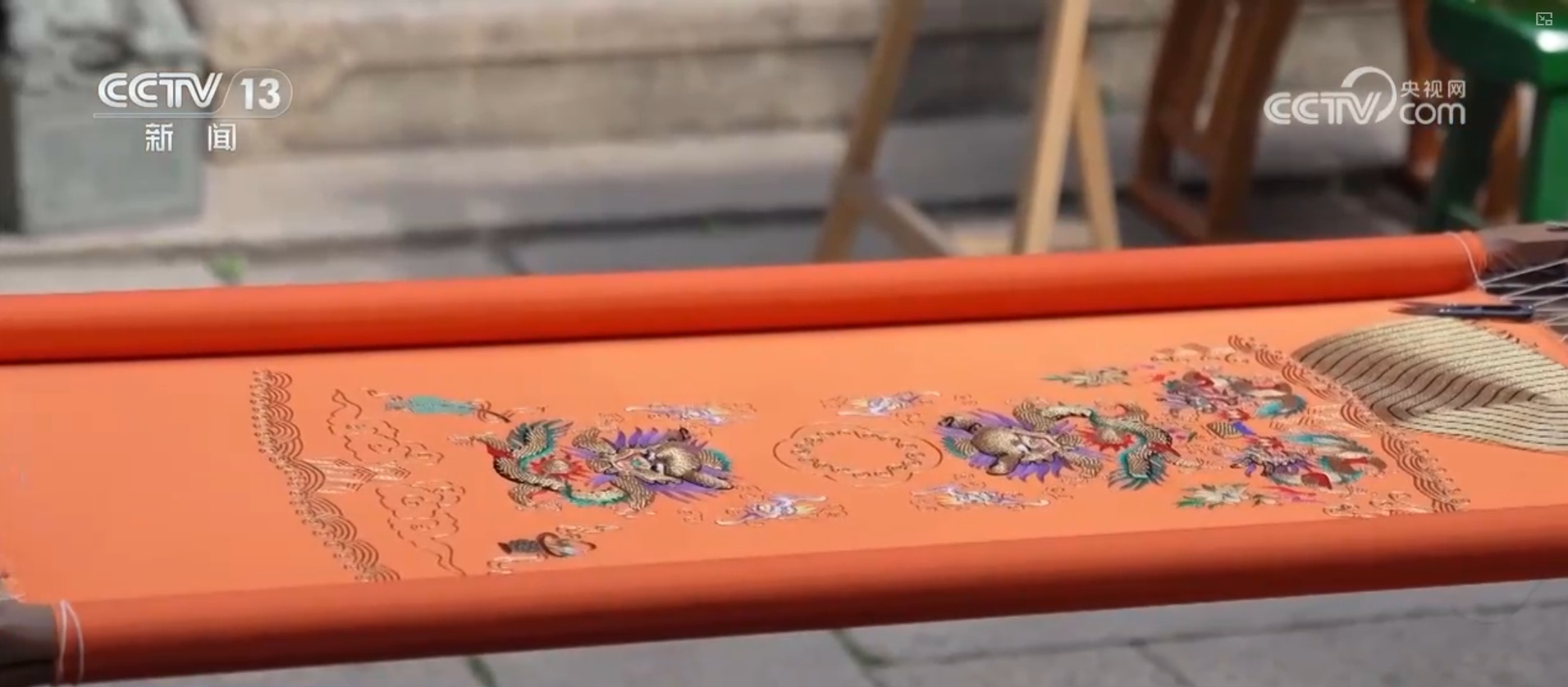 各地非遗民俗“串珠成链”点亮佳节 “到中国过春节”成为新潮流新风尚