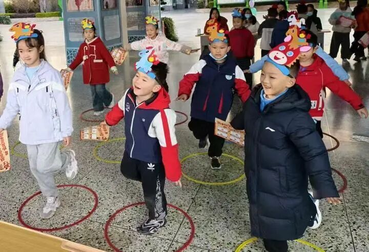 多地中小学取消期末统考，释放什么信号？