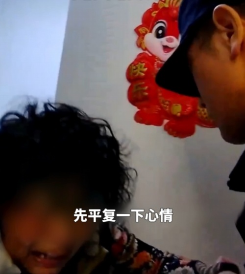 破门！关火！救人！祖孙平安！