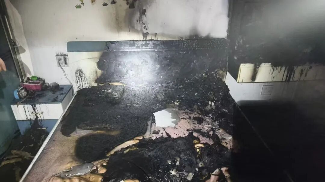 易漏电和爆裂！电极式电热水袋早已明令禁售，热水袋应这样选