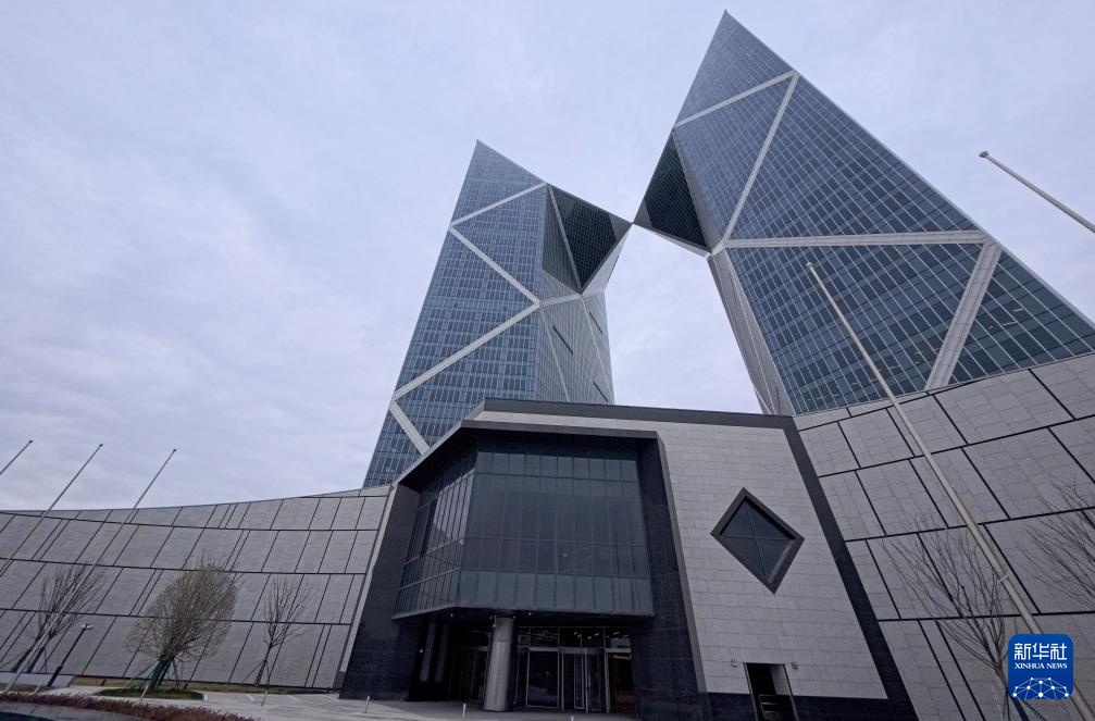 上海:临港新片区中银金融中心竣工 上海:临港新片区中银金融中心竣工