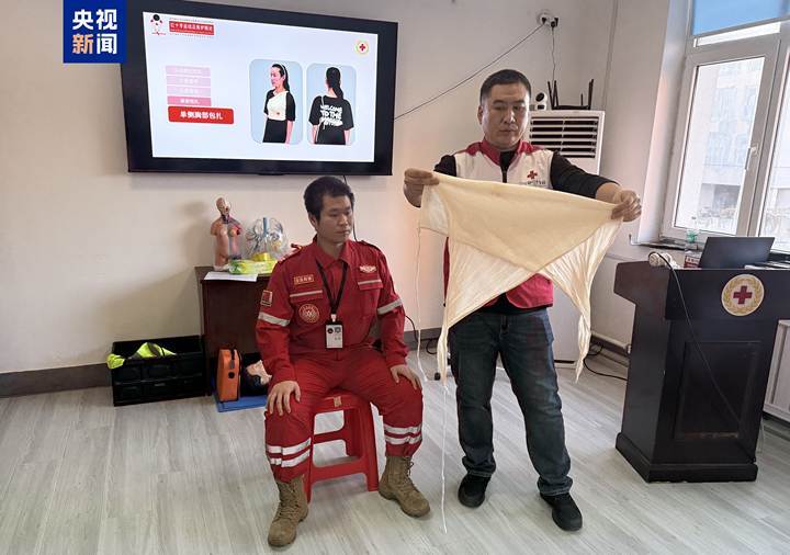 冰河救人牺牲大学生不止一次挺身而出！