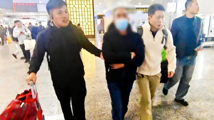 横跨四省!斩断渔船背后的走私“黑链” 横跨四省!斩断渔船背后的走私“黑链”