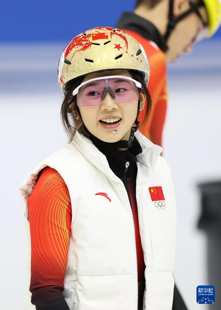 中国短道速滑队备战米兰冬奥会