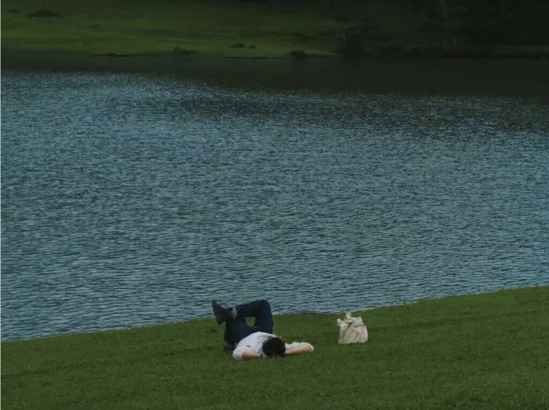 滑雪热、哭哭马爆火,这届年轻人花钱只认 “情价比” 滑雪热、哭哭马爆火,这届年轻人花钱只认 “情价比”