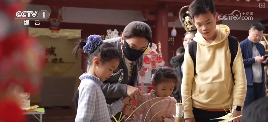 年俗演出、门票减免、票根联动 “多彩活动+实打实优惠”助力百姓欢喜过大年
