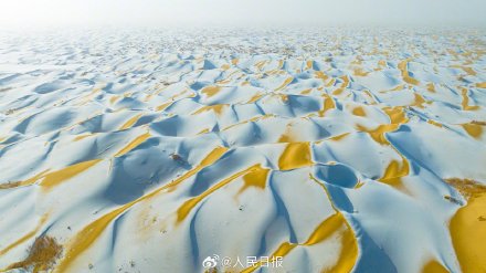 好美！塔克拉玛干沙漠雪顶咖啡又上新