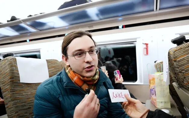 全程1318公里,中间只停一站!探访京沪间最快列车 全程1318公里,中间只停一站!探访京沪间最快列车