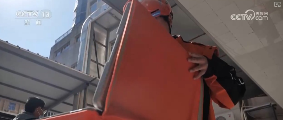 多部门协同发力推出暖心举措 切实改善新就业群体工作条件与环境