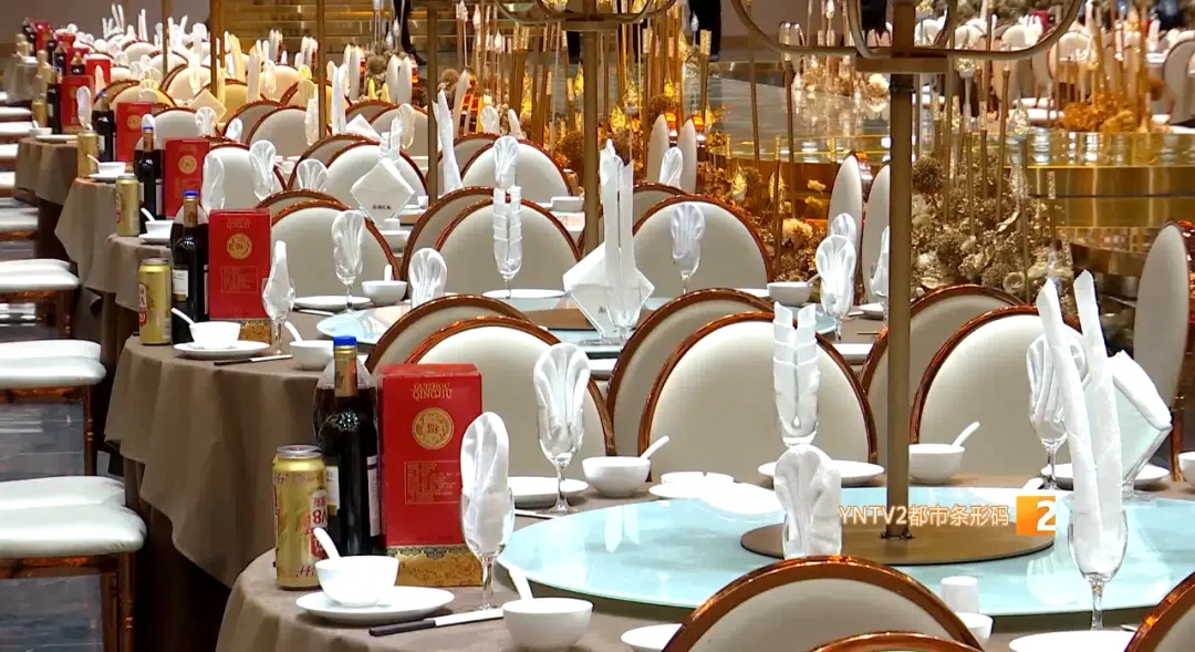 解锁年夜饭新吃法!昆明酒店推外送套餐,硬菜吃到爽 解锁年夜饭新吃法!昆明酒店推外送套餐,硬菜吃到爽