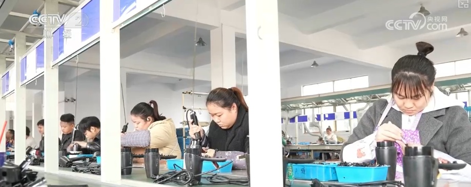 创新为企业增“底气” 产品热销海外“回头客”加单 企业多举措稳产赶订单