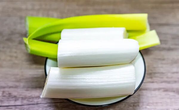 葱竟能当"创可贴"？好处太多了！全身上下都是宝