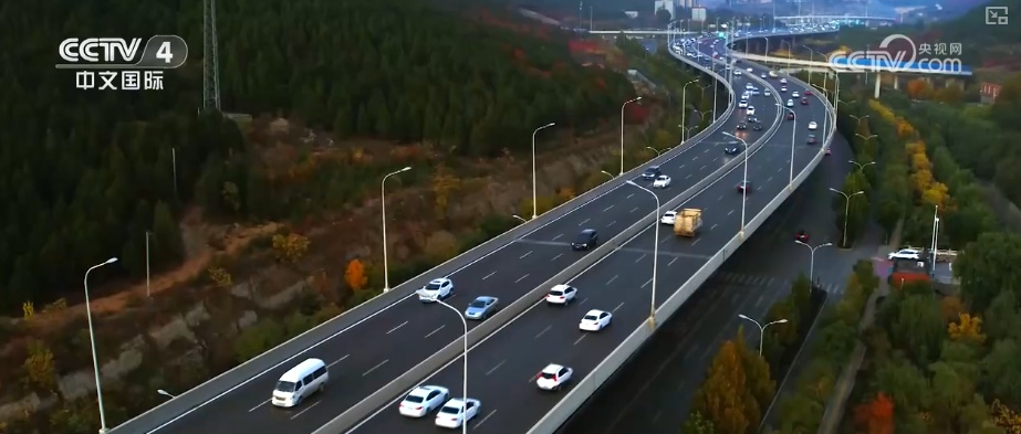 2026年春运客流呈现“五个新高” 多举措做好干线运输与城市交通高效衔接