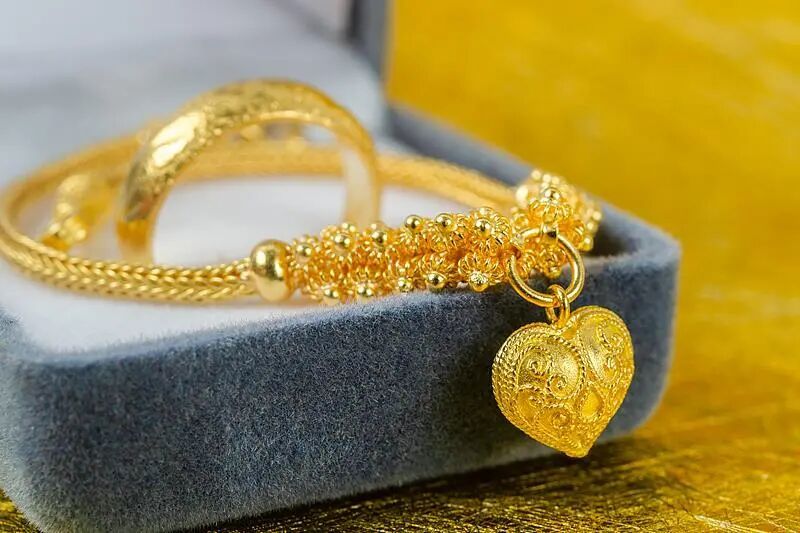 报价说一套、结算说一套！警惕黄金回收“高价揽客”套路→