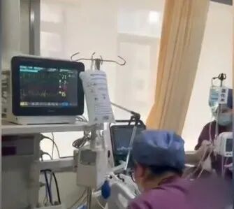 35岁男子喝自己泡制的中药汤，不幸中毒身亡，很多人都会做这件事，医生紧急提醒