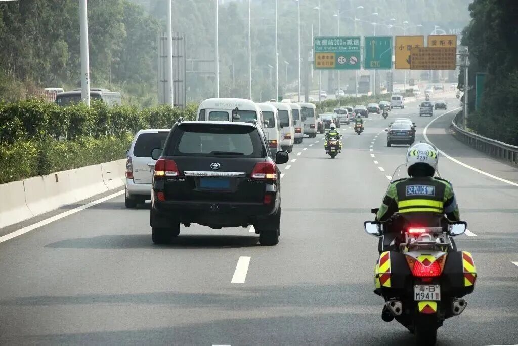 2026年春运,广东高速易堵路段公布→ 2026年春运,广东高速易堵路段公布→