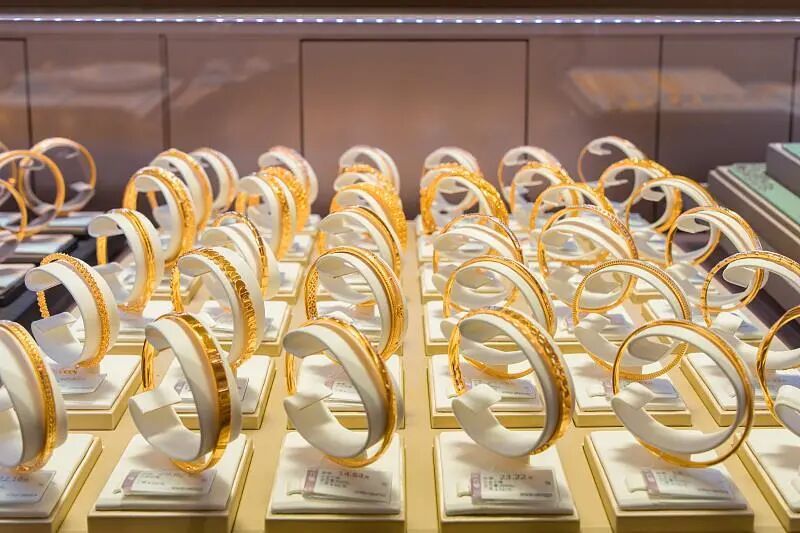 报价说一套、结算说一套！警惕黄金回收“高价揽客”套路→