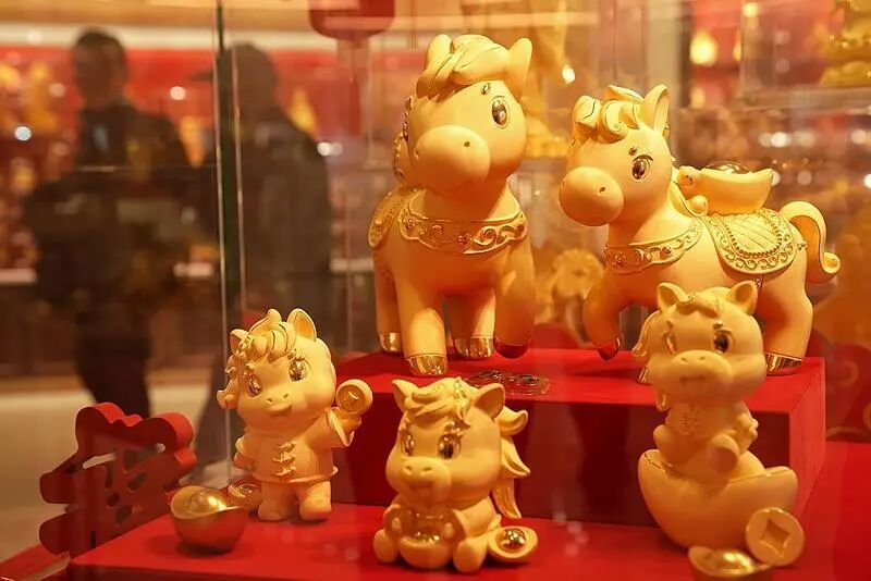 报价说一套、结算说一套！警惕黄金回收“高价揽客”套路→