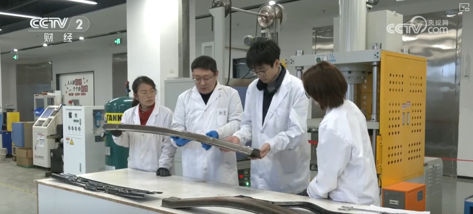 从0到1构建发展新引擎 人才“活水”+资金“活水”推动新兴产业“加速跑”