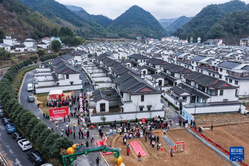 新春走基层丨美丽乡村开启迎新春年俗文化活动 新春走基层丨美丽乡村开启迎新春年俗文化活动