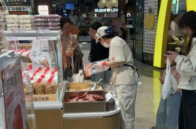 价格猛涨，超200元/斤！很多人过年爱吃，网友：看不下去了……