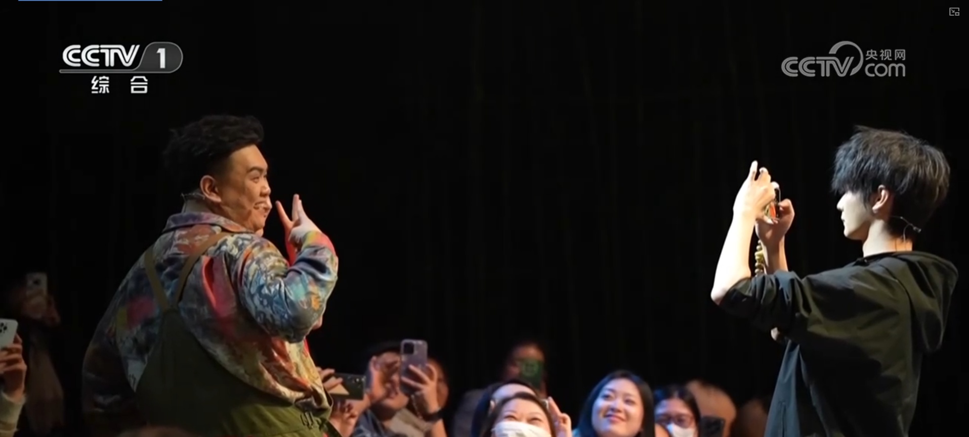 市场火、消费热、“马”上迎新春!各地举办多彩活动点亮传统中国年 市场火、消费热、“马”上迎新春!各地举办多彩活动点亮传统中国年