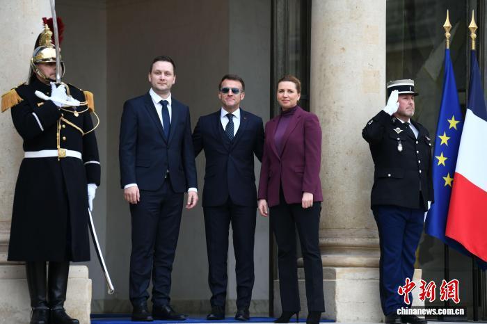 马克龙,摘下墨镜 马克龙,摘下墨镜