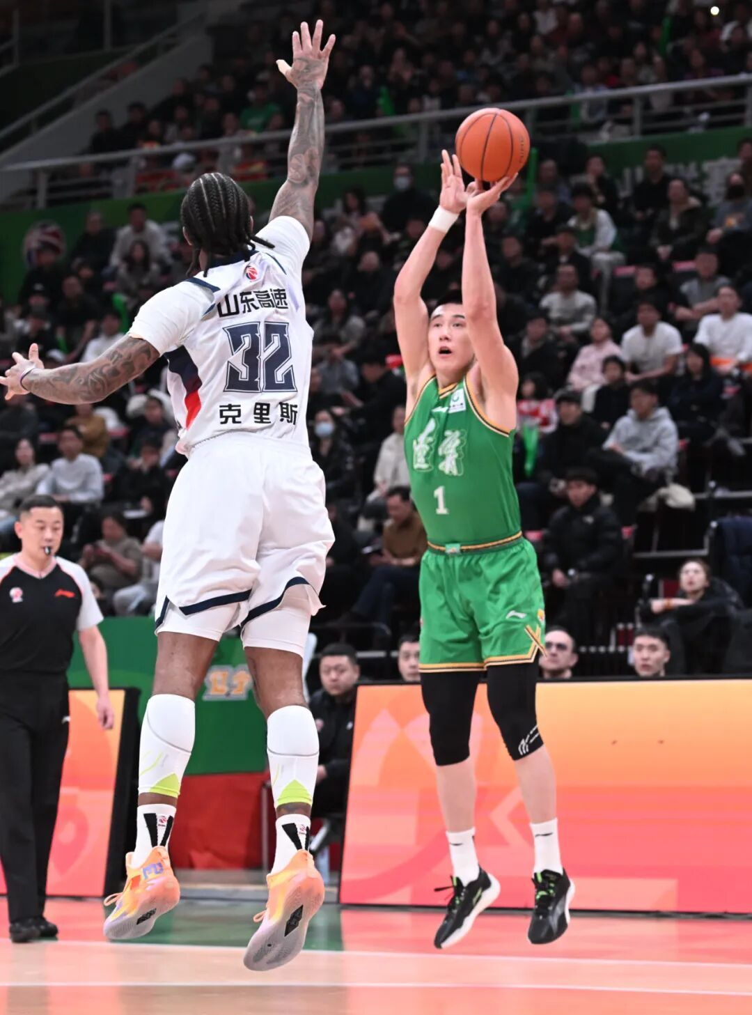 下半场发力，辽篮逆转天津队