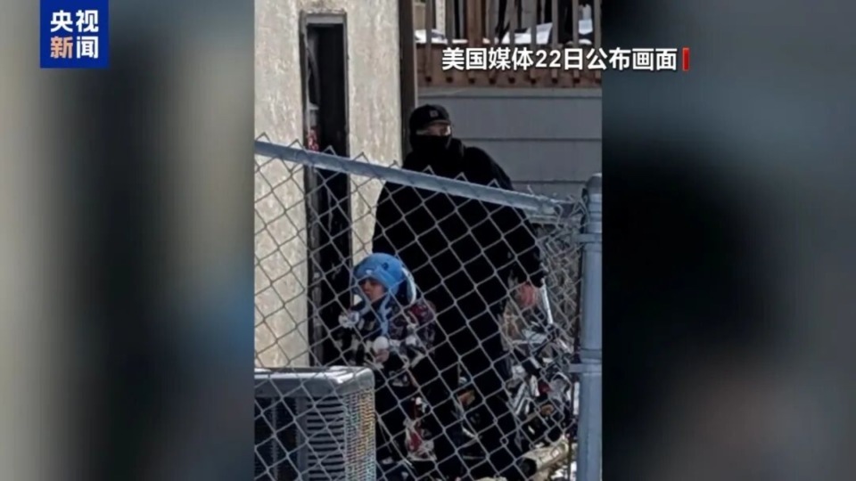 法官下令释放被美执法人员关押的5岁男童及其父亲